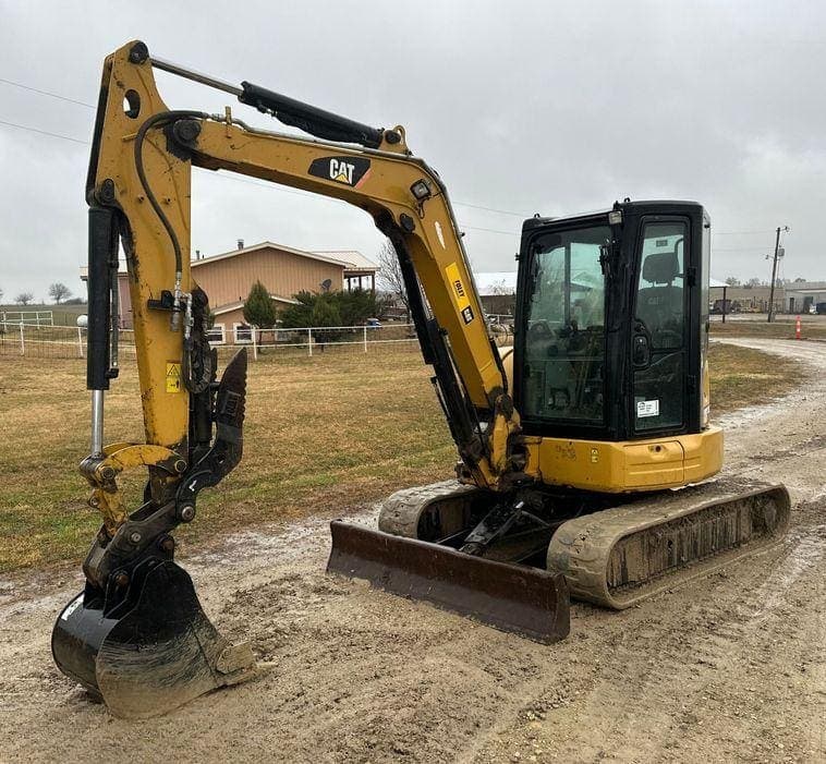 2016 Caterpillar 305.5E2 Mini Excavator listing photo — photo 1 of 23