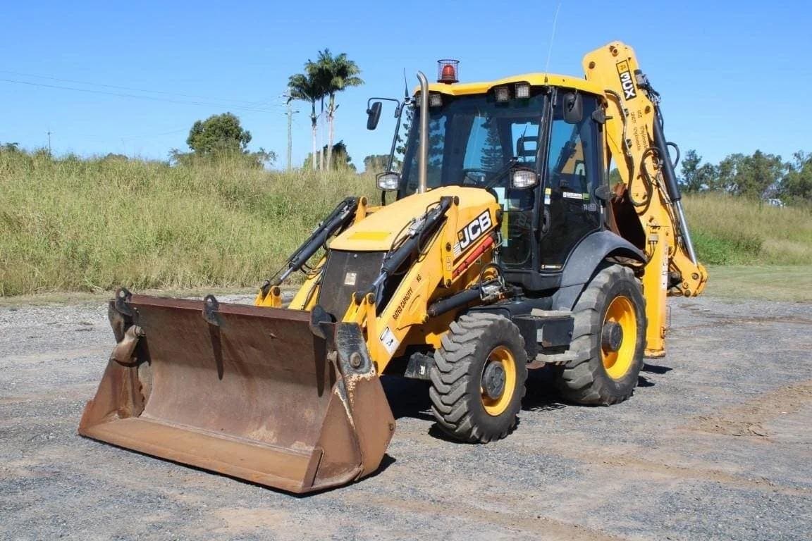 2017 JCB 3CX Loader Backhoe listing photo