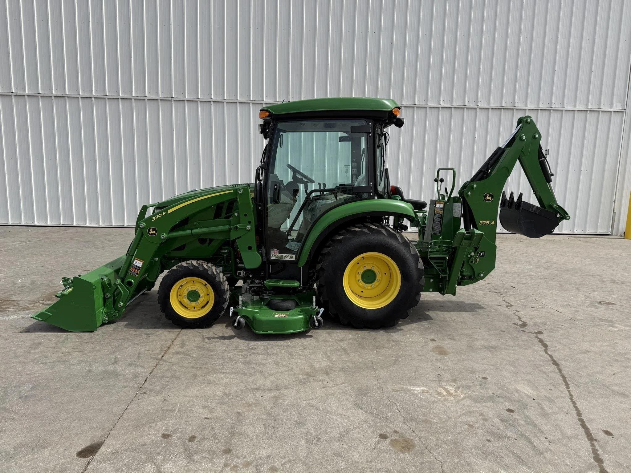 2022 John Deere 3046R Compact Utility Tractor w/Attachments listing photo
